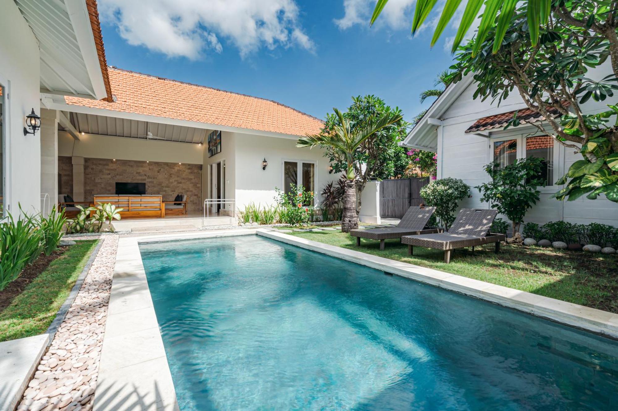 Green Garden Seminyak Villa Buitenkant foto