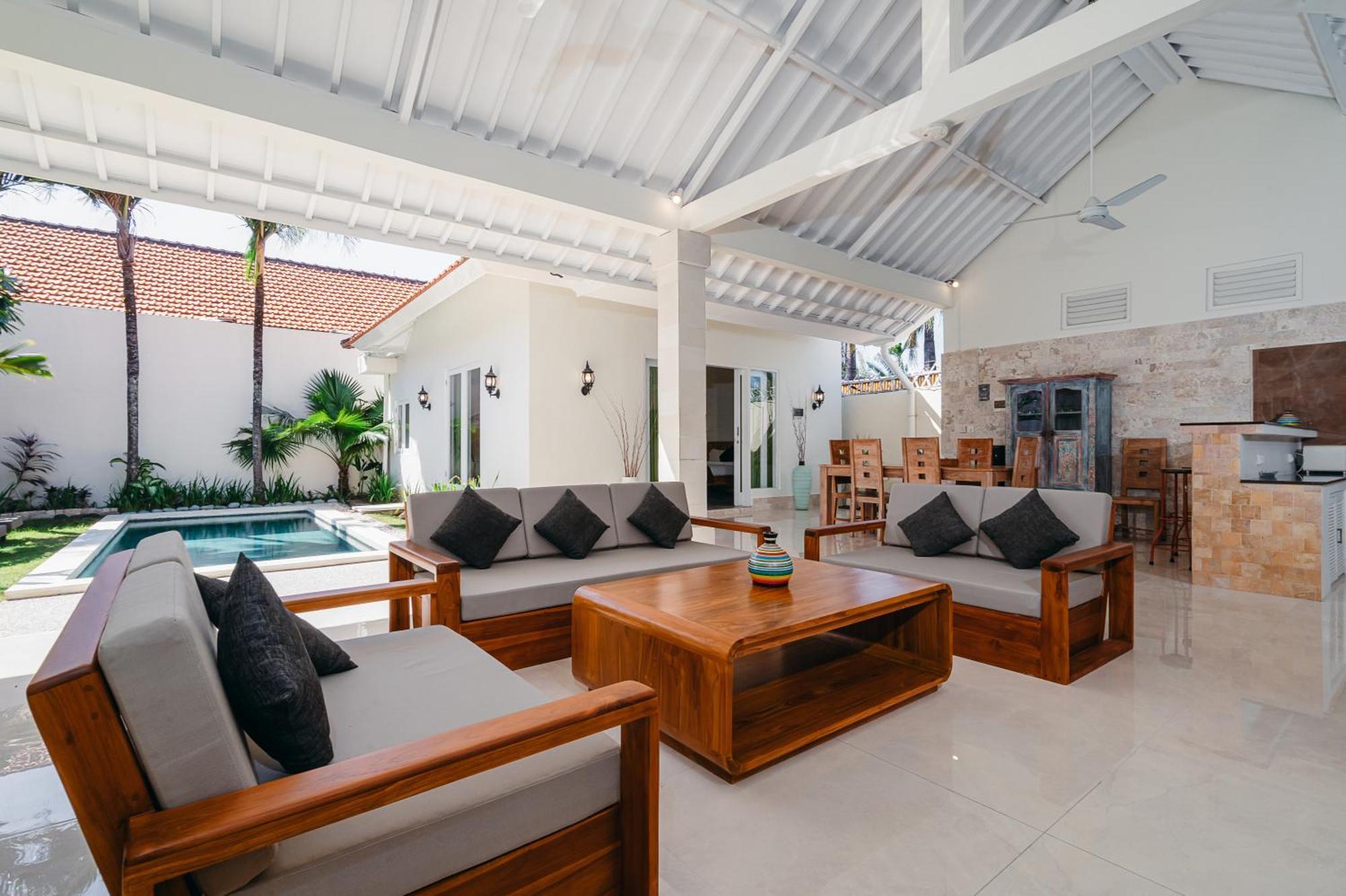 Green Garden Seminyak Villa Buitenkant foto